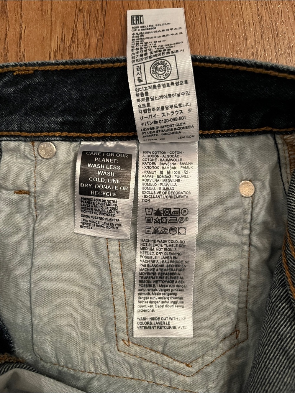 NWT Levi’s 501 Original Denim Shorts - Picture 6 of 11